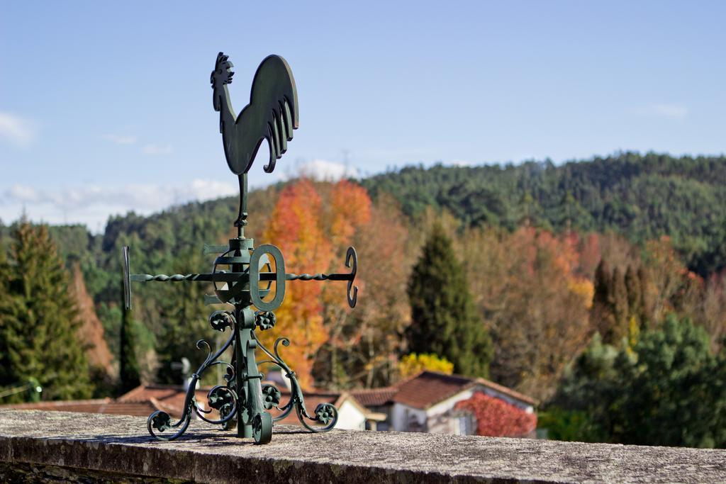 Quinta De Mouraes Casa Dos Rododendros Guest House Lever Bagian luar foto